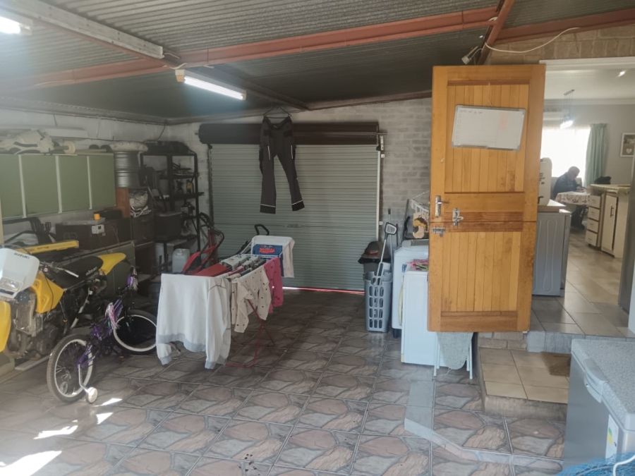 3 Bedroom Property for Sale in South Ridge Northern Cape